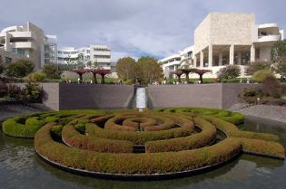 Getty Center Los Angeles (75 images)