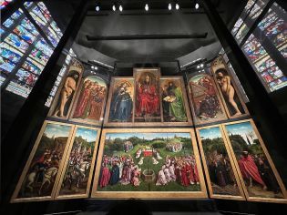 The Ghent Altarpiece (59 images)
